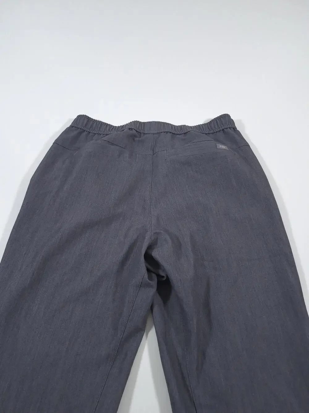 FIGS Tanson Jogger Scrub Pants Men's Small Gray Stretch Scrub Workwear